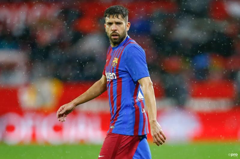 alba has no intention in following pique and busquets out of barcelona 732a1d3