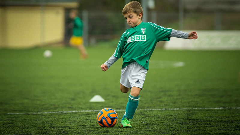 Comment frapper un ballon de football – Authority Soccer