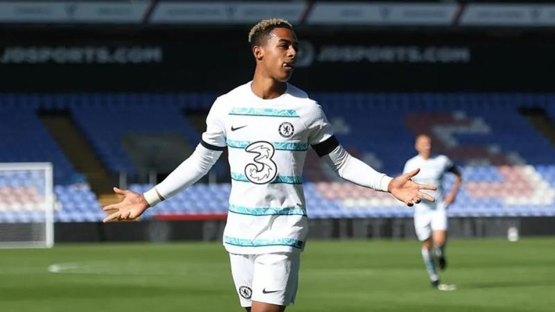 why omari hutchinson deserves chelsea chance over out of form havertz bf3ba17