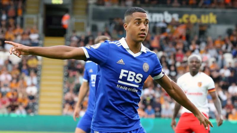 xavi interested in bringing youri tielemans to barcelona 2fc5d57