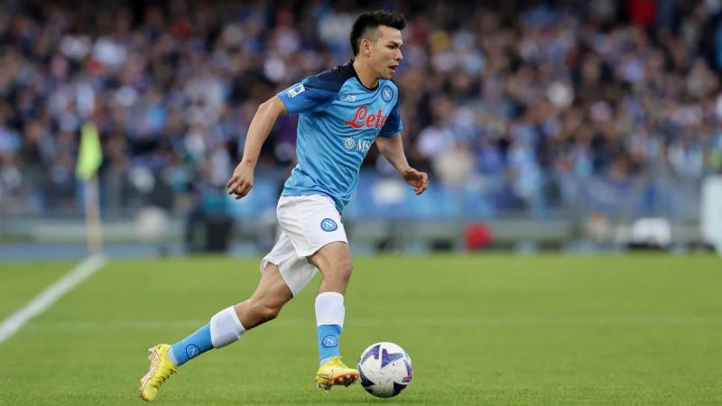 liverpool to beat man utd to lozano signing 39a54cf